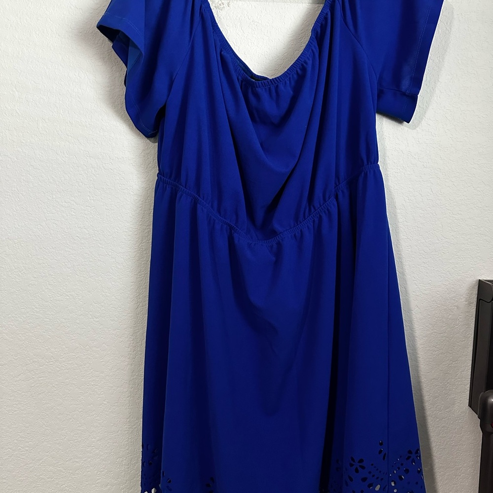 Elegant Blue Women's Dress